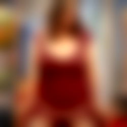 MATURE BUSTY MlLF photo