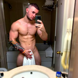 Gesellige Model in Volle Kracht