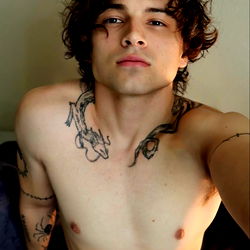 Stunning Male Model JoJo - Nude Selfie