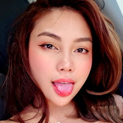 Pragtige Model - Mizzi Mie 🚀