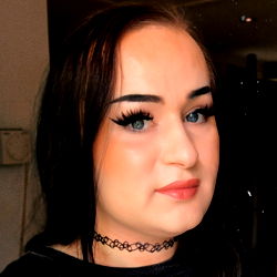 Pragtige OnlyFans Model – Sasha King 👑