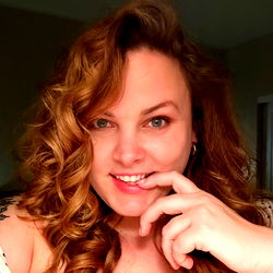 Pragtige Vrouelike Model - Lady Risqué