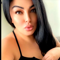 Pragtige OnlyFans Model - THICK BADDIE JENNA 😈