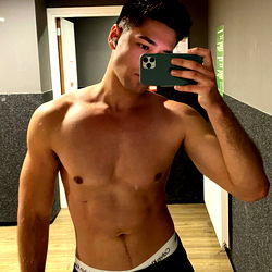 Speelse Model - 'Damnlias' - Ongeëtterd en Uitgesproken