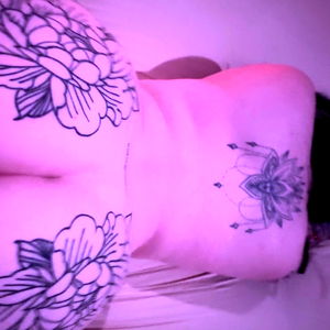 itsyagirlpaz ๐ photo