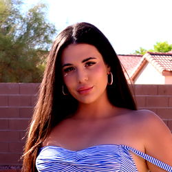 Pragtige Vroue Model uit Toronto, Kanada – Bailey 🦋