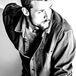 Pragtige Man Model - Streeks Geskenk