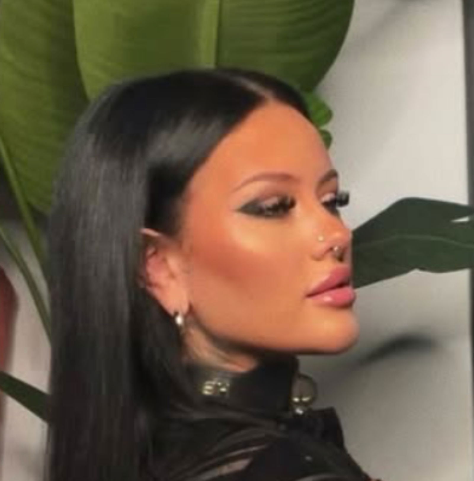 niamh velvet | QUEEN OF PIES 🥧 photo