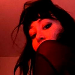 Pragtige Model in Donker Kleure - OnlyFans Inspirasie