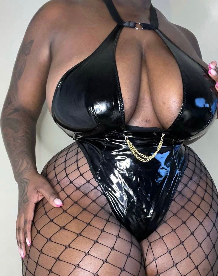 𝖠𝗆𝗂𝗇𝖺 🍒 photo