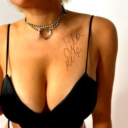 Pragtige Model in 'n Boeskap - Dila Hanım