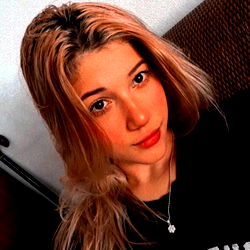 Pragtige vroue model uit Spanje - Alba Shy