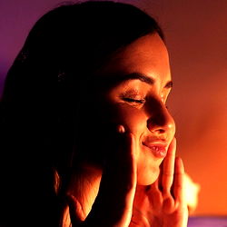 Pragtige Model in 'n Intiem Oomblik