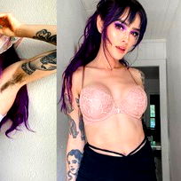 𝖍𝖔𝖑𝖑𝖞  🎂 (B-day Oct 30) 🎉 photo