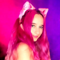 Pragtige Model met Rooi Haar – Mia💓🍒🌸