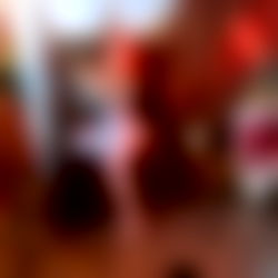 Mistress LainaBearrKnee photo