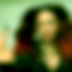 Mistress LainaBearrKnee photo