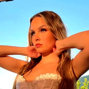 Your girl Hanna ๐ผ๐ผ photo