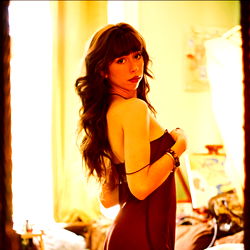 Pragtige Model met Lange Haare - OnlyFans Uitvoerende Artist