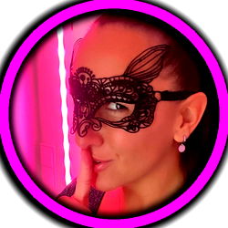 Verleierskap in Bavaria: 'Nurse_of_Love' se sensasionele modelwerk