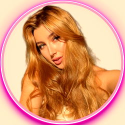 Sensuele Model Kerry: 'n Verfrissende Geskenk