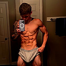 Geselle Model in Liggaamslos Geword