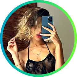 Sensuele Model se Skitterende Uitbeelding