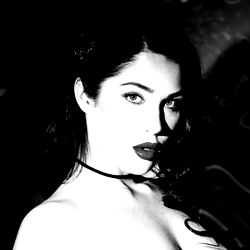 Pragtige Model in Los Angeles – Evelyn Claire