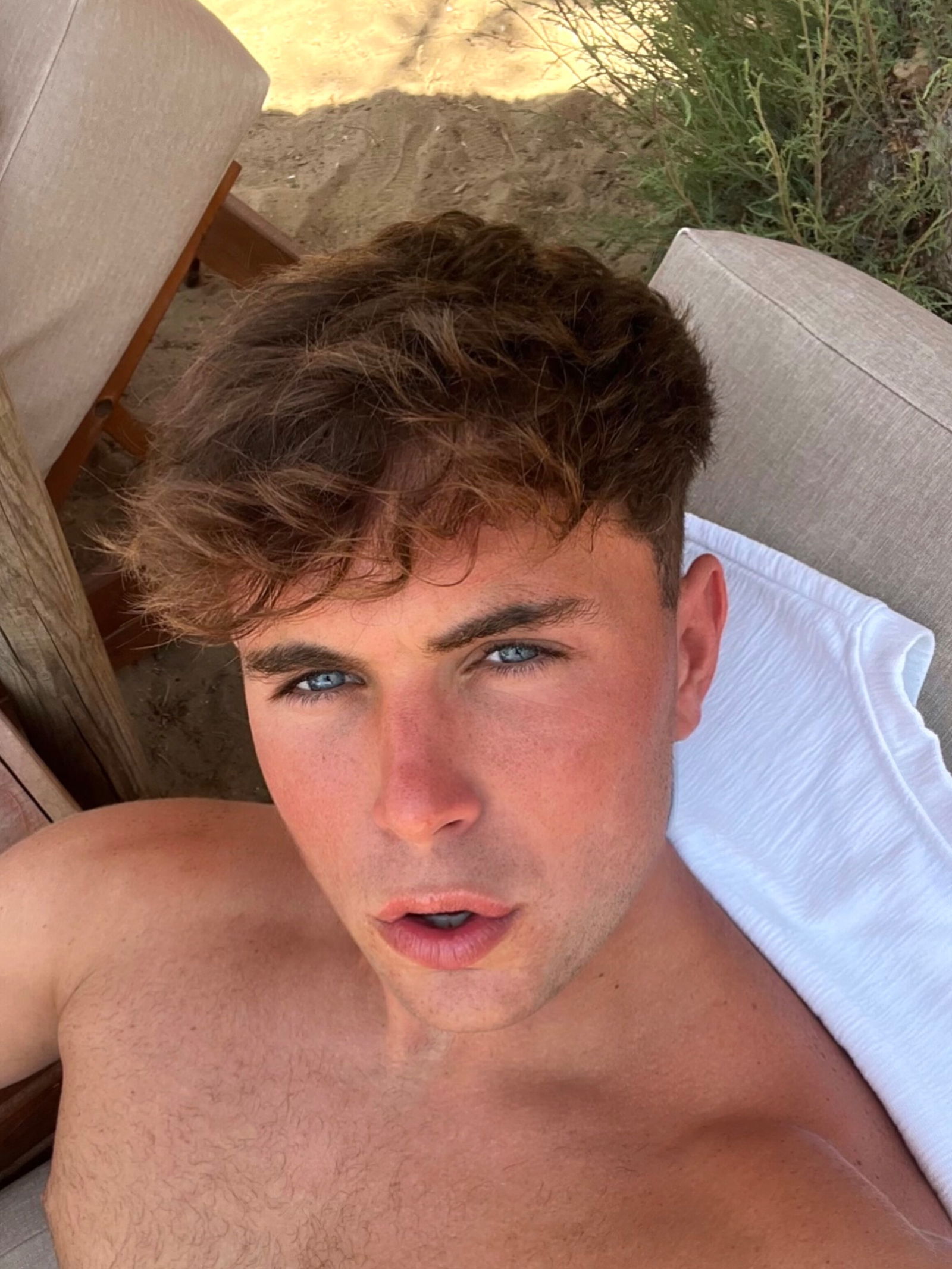 brad👅👅👅 photo