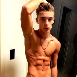 Streeksmodel Romeo – Sensuele Pragtigheid