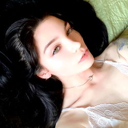 Pragtige Vrouelike Model - Esther 🤍