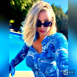 EmpressJazzy: 'n Sensuele Voorshow uit die Water