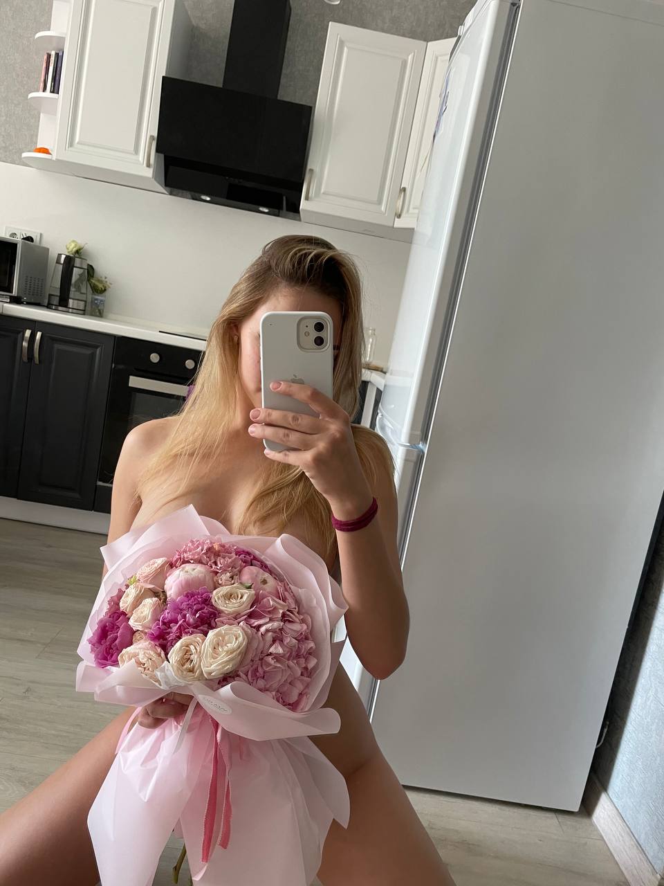 Anastasia👄 Posh💫 photo