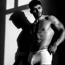 Model in Wit – Sexy en Elegant