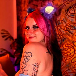 Pragtige Model met Tattoo - 'Princess Lia'