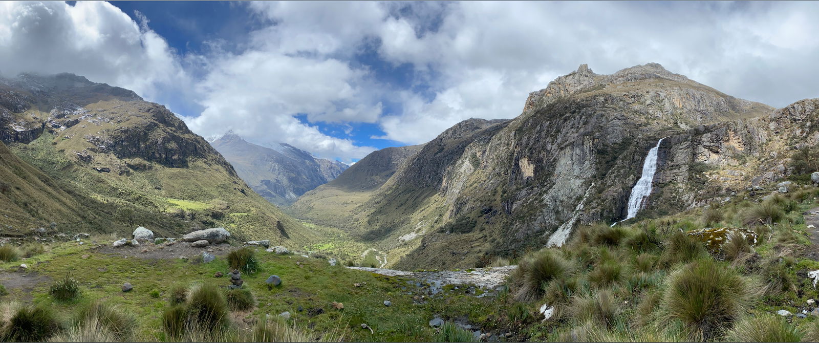 FREE TREAT DM ME 🎁 photo