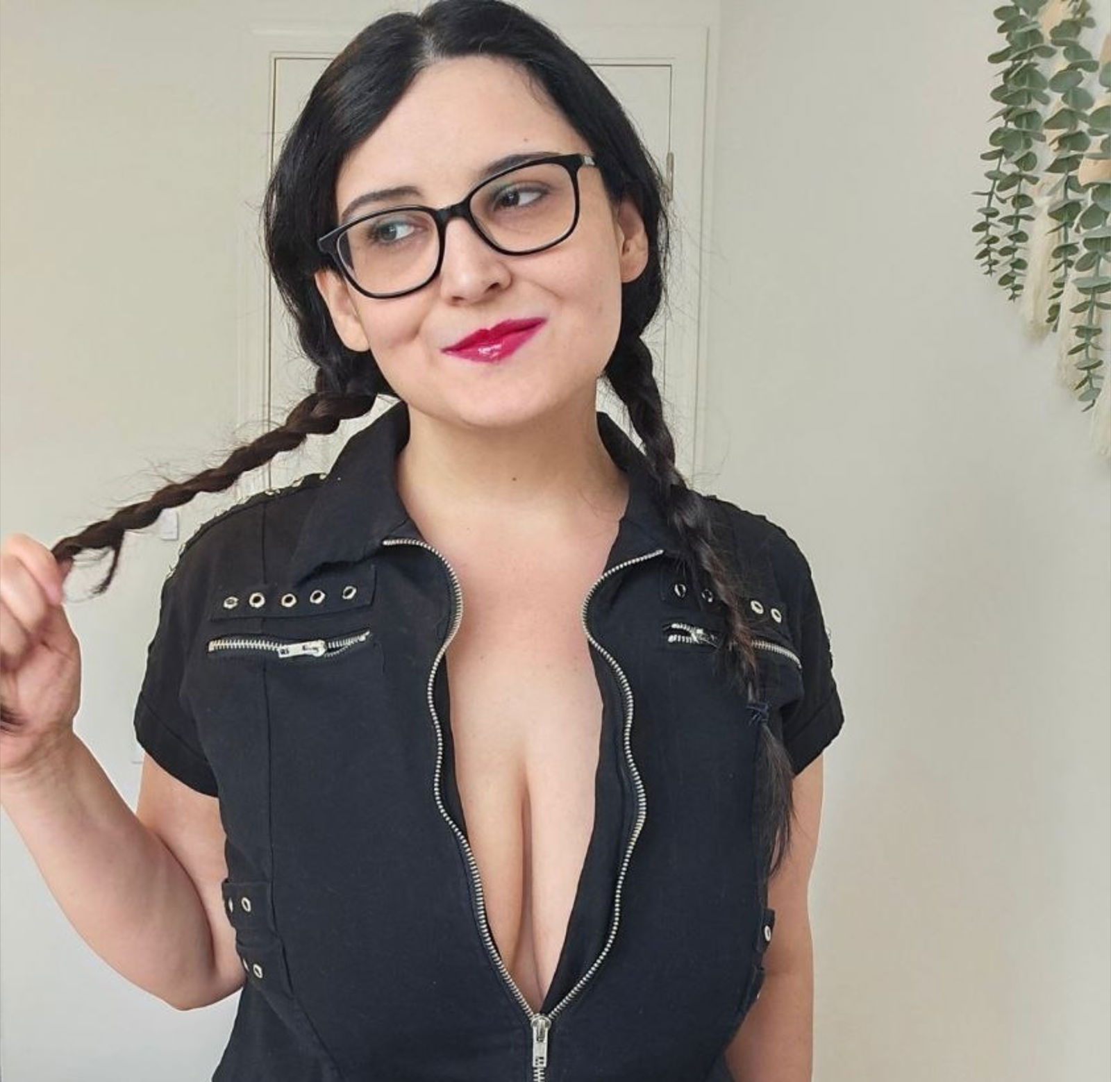 💜 Violet ⭐ Magic Pussy 😇 photo