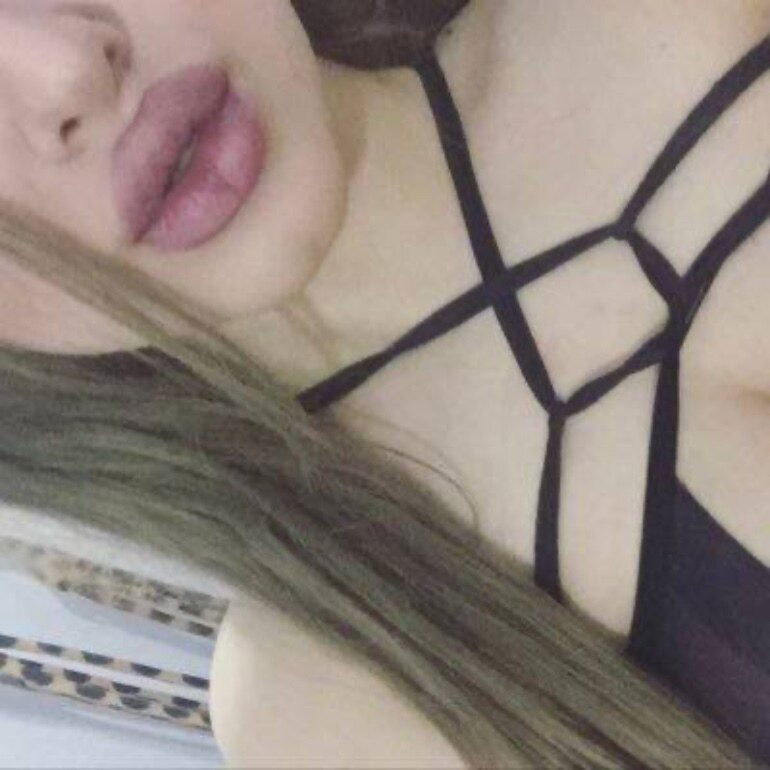 ONLINE NOW! DM ME!💕 photo