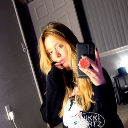 Stunning Blonde OnlyFans Model - Nikki Hertz