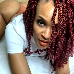 Pragtige Model - Physique2u se Nuwe Foto's!