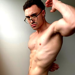 Pragtige Manlike OnlyFans Model in Aksie