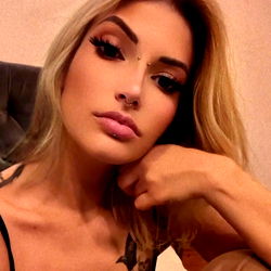 Pragtige Vroue Model in Berlin - OnlyFans Sensasie