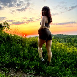 Pragtige Model in Natuerlike Omgeewing – OnlyFans