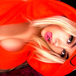 Waifu Cristal๐ photo