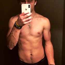 Stoer Manlikheid: 'Jack Juddson' Skitterend in die Lyskool