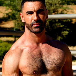 Waam Spaanse Model - Kragtige Skulper