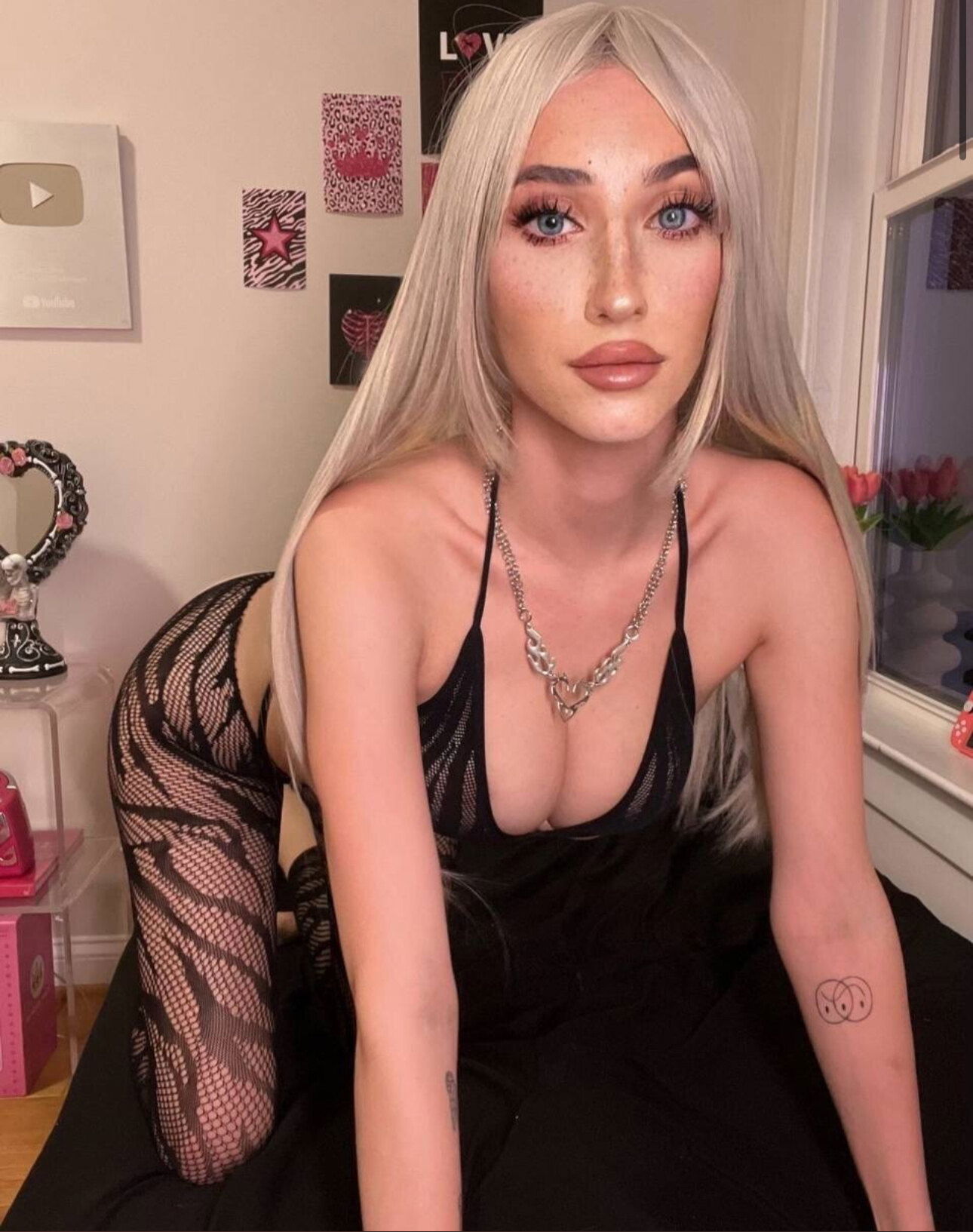 Your GF Stella🖤 photo