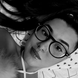 Pragtige Model met Oogverwagting - OnlyFans Model