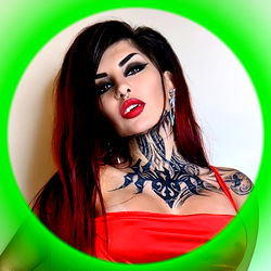 Pragtige Sexy OnlyFans Model – Aleksa Vamp 🖤