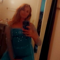 Curvy m*lf ❤ photo